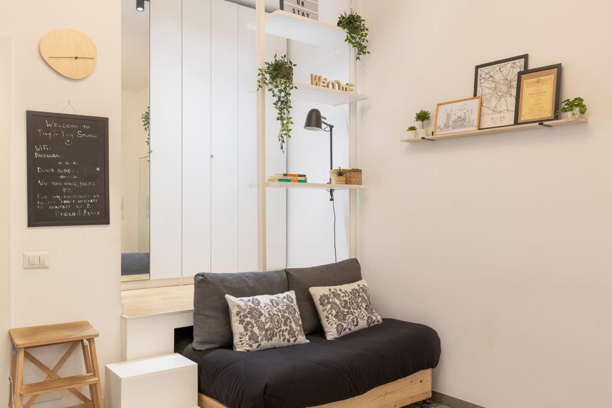 Tiny & Tidy Studio In The Key Area Of Милано Екстериор снимка
