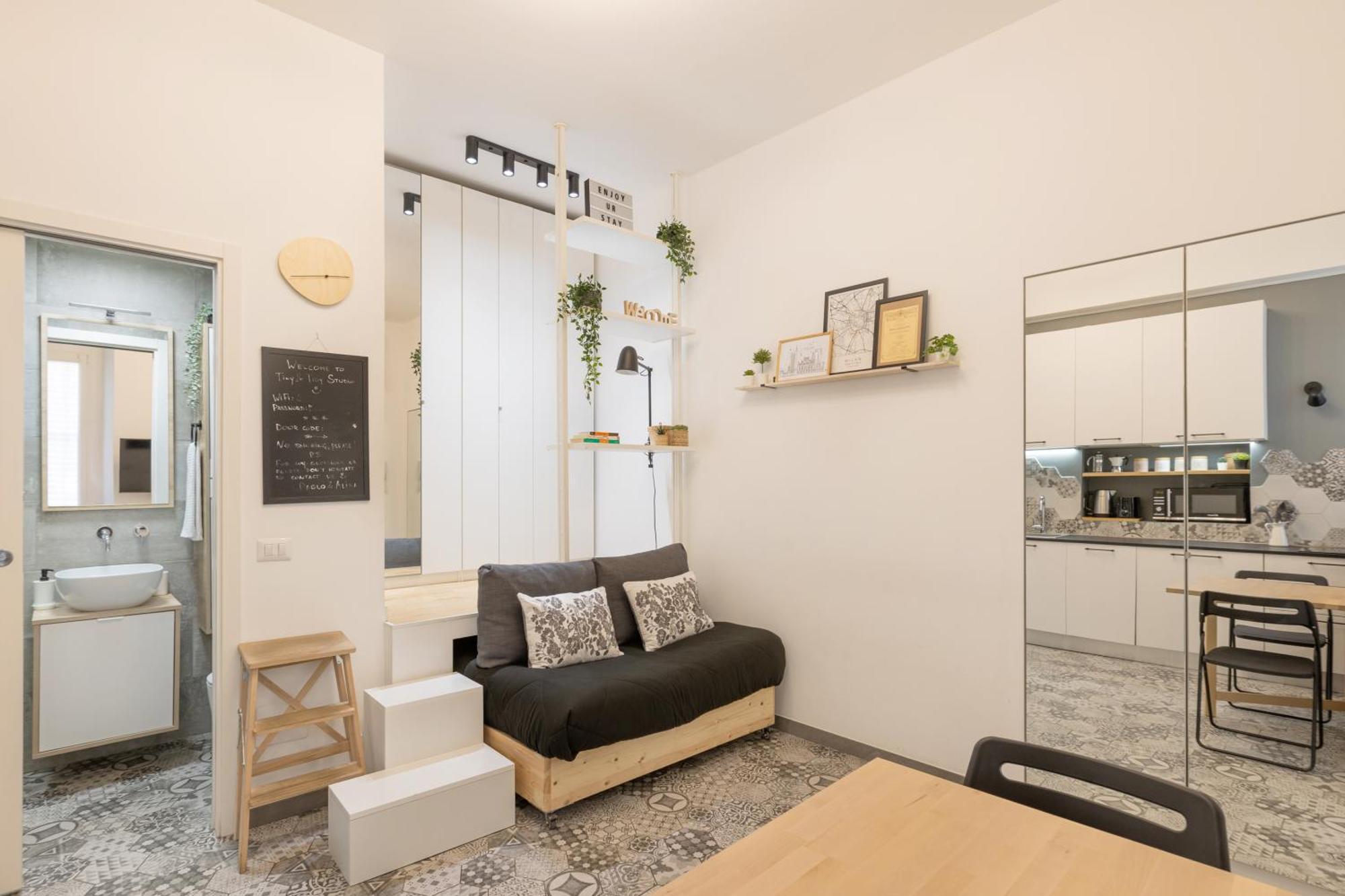 Tiny & Tidy Studio In The Key Area Of Милано Екстериор снимка